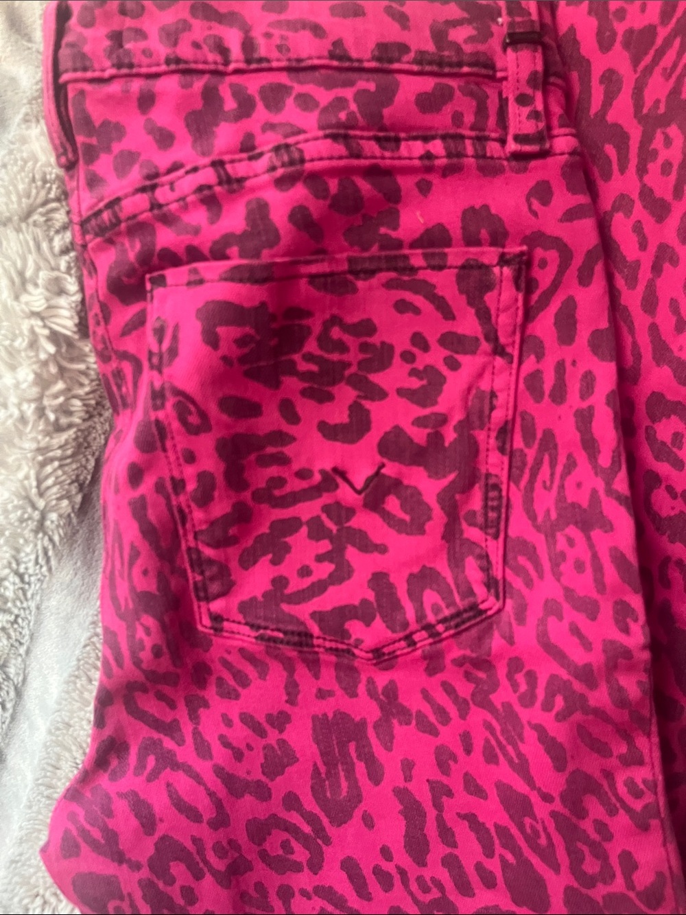 Hudson Jeans Bright Pink and Dark Fuchsia Leopard Print Denim - Picture 7 of 12